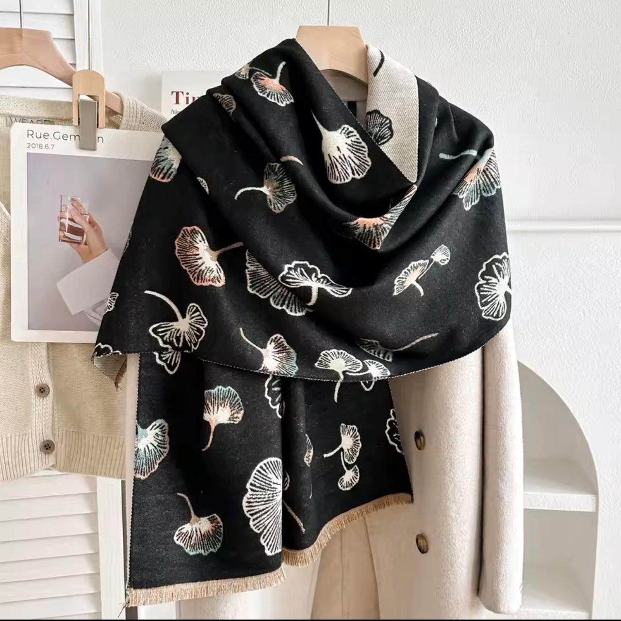 Cashmere scarf