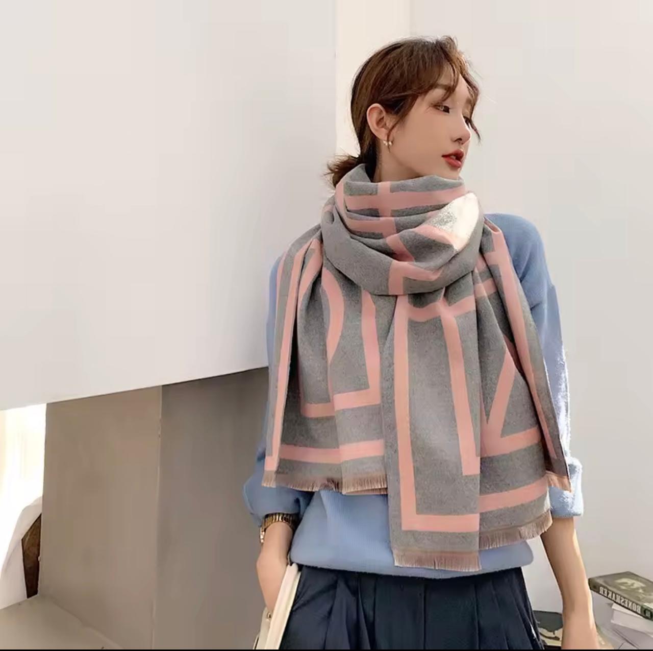 Cashmere scarf