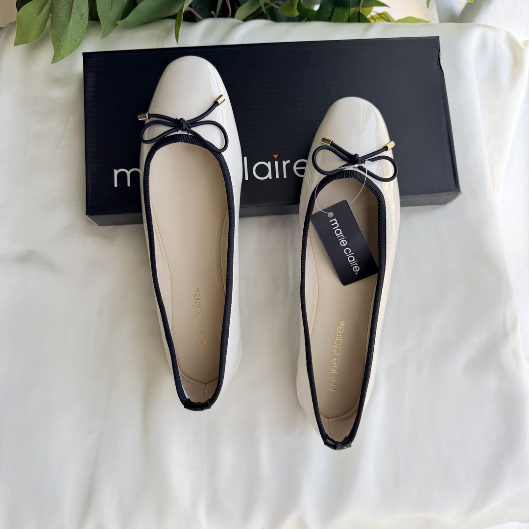 Doll Shoes
