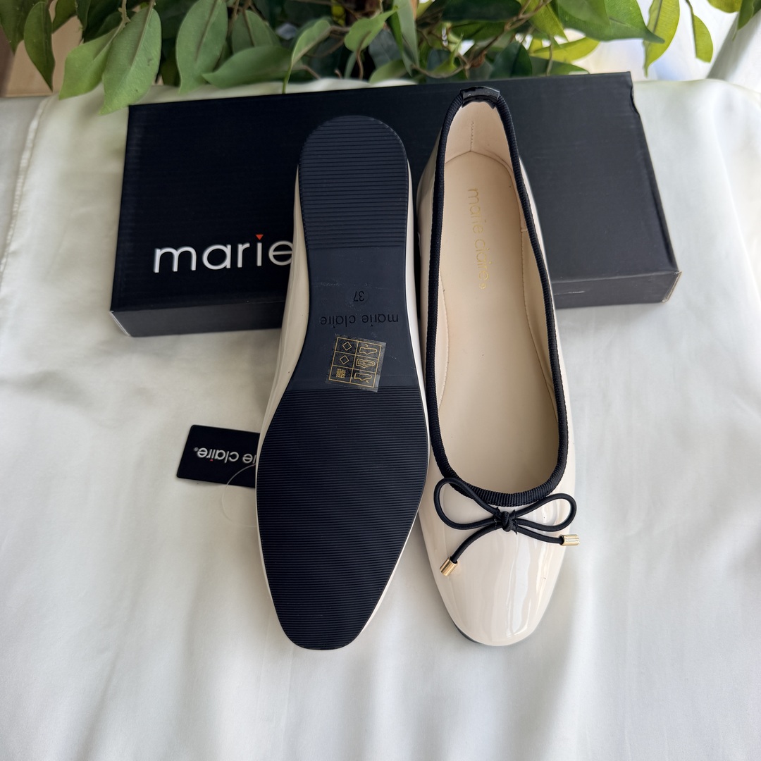 Doll Shoes