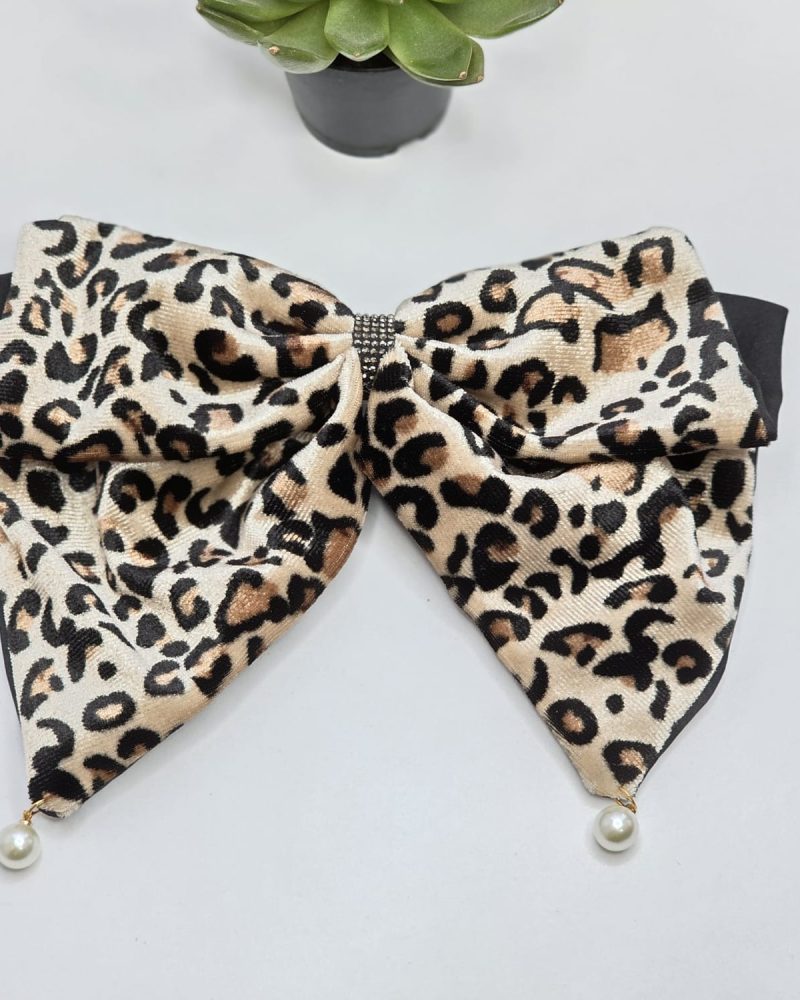 Claw clips