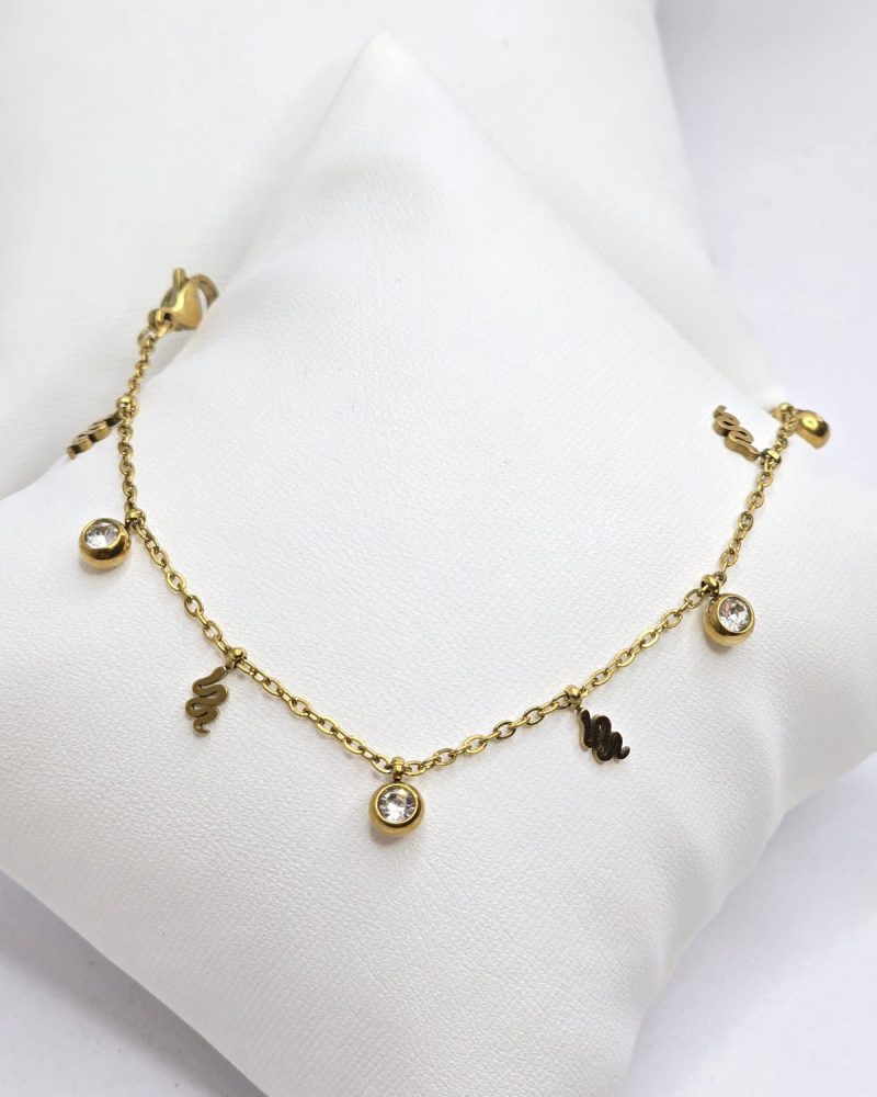 Hypoallergenic bracelet