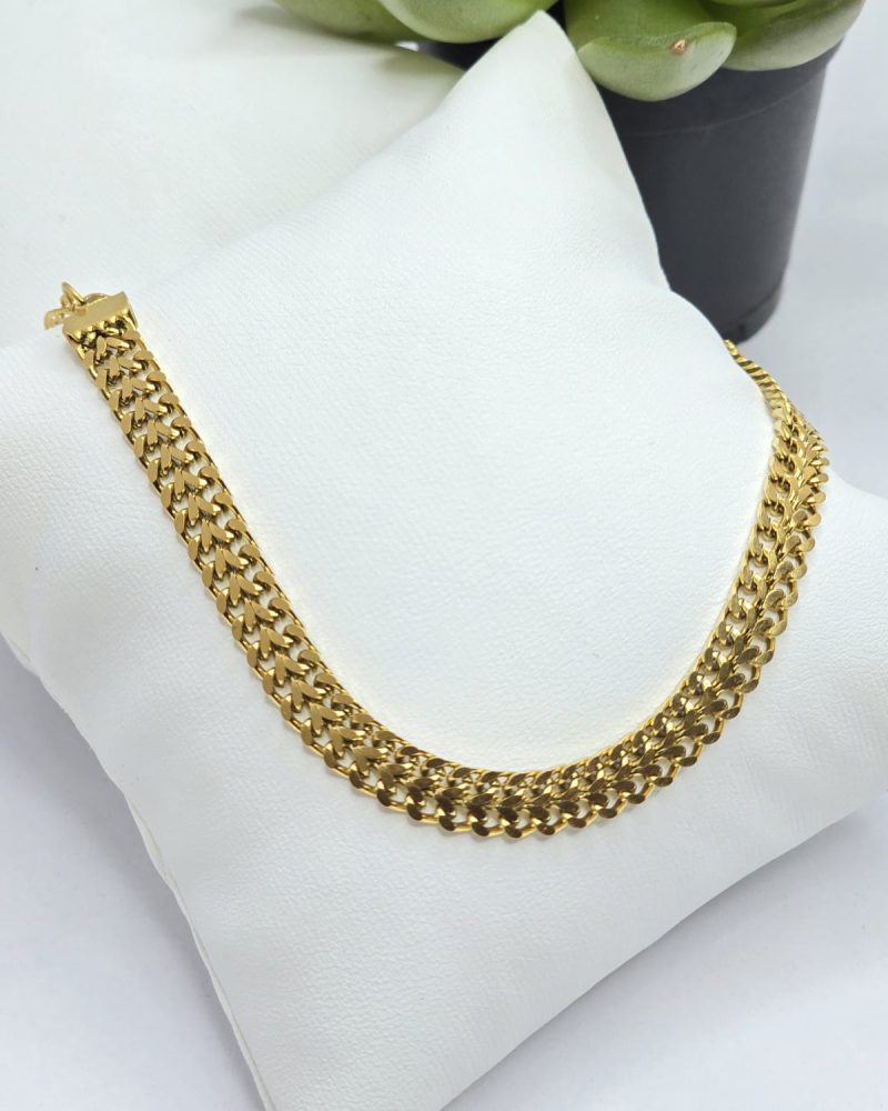 Hypoallergenic bracelet