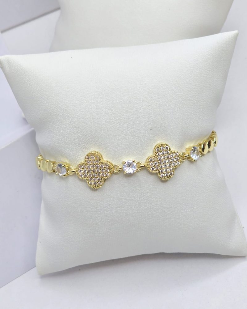 Hypoallergenic bracelet