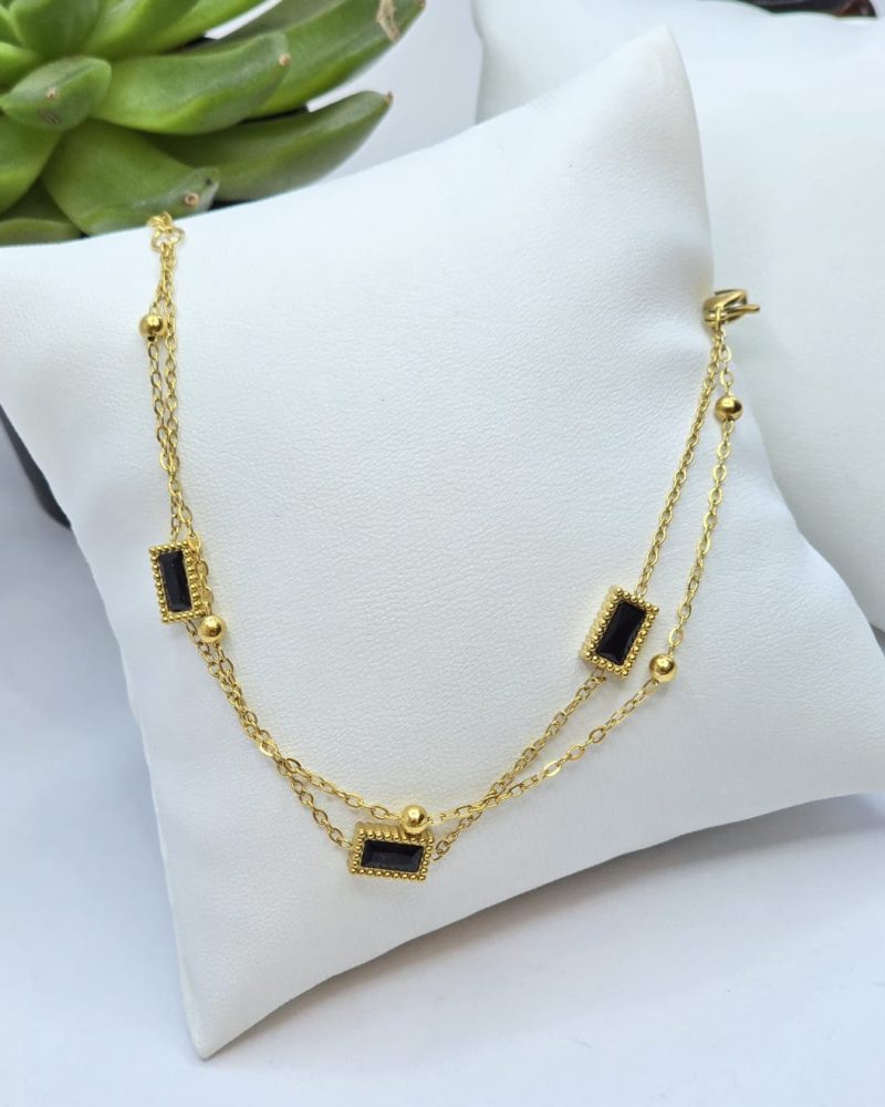 Hypoallergenic bracelet