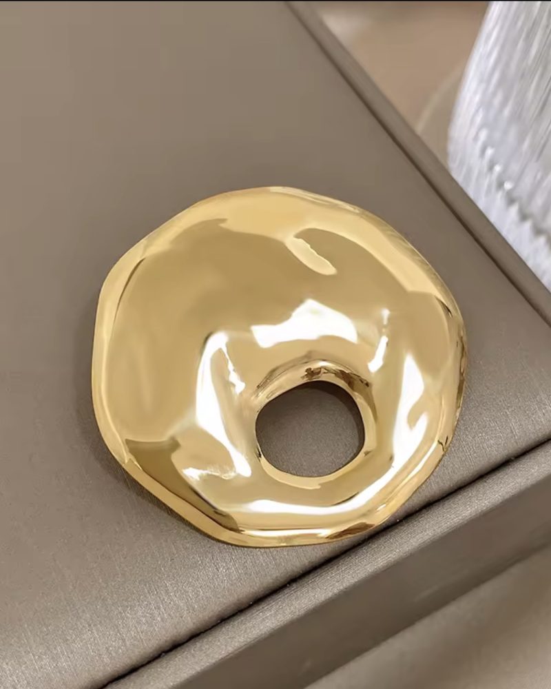 Brooch