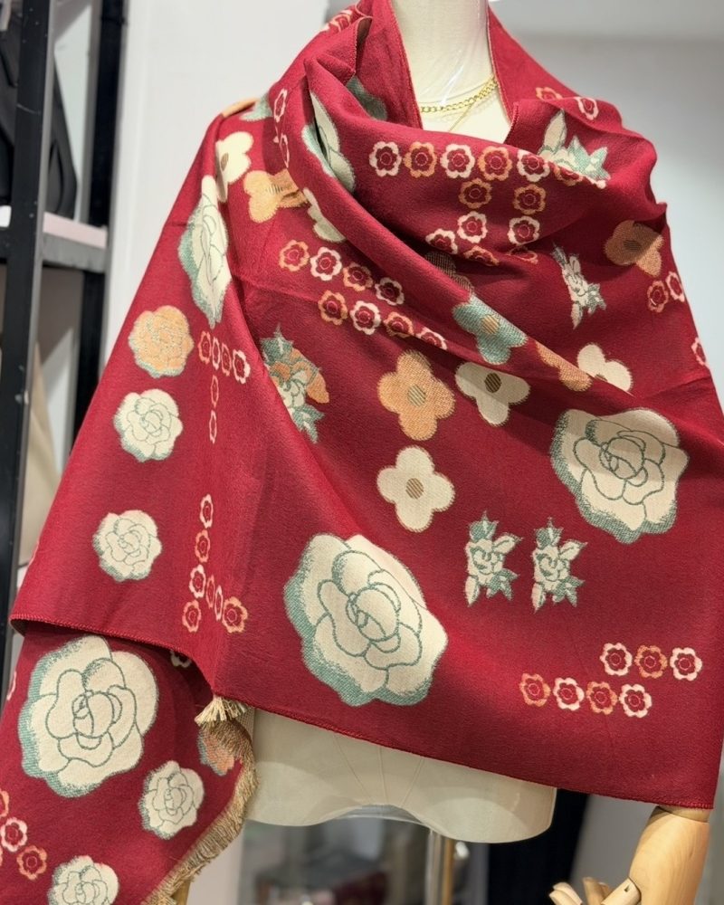 Cashmere scarf