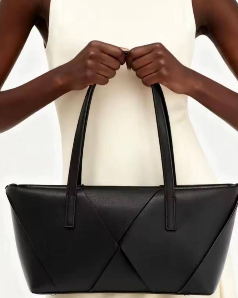 Ellie Hand bag - Black - 5(1)