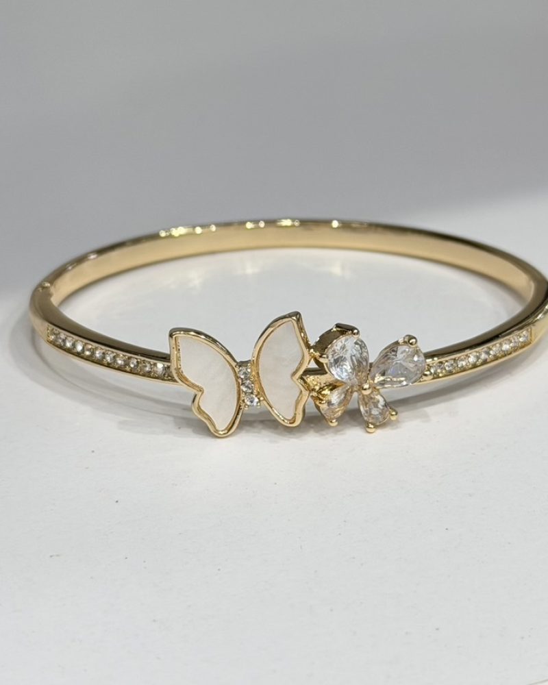 Stackable gold bangle