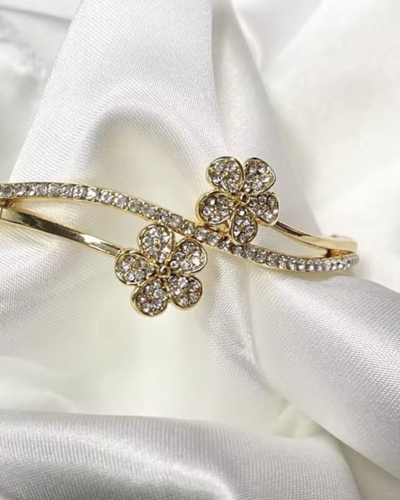 Gold slim bangles