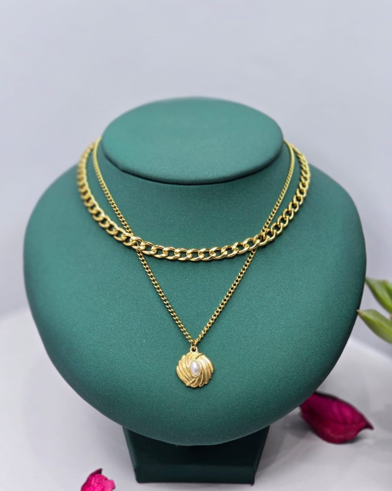 Layered necklace