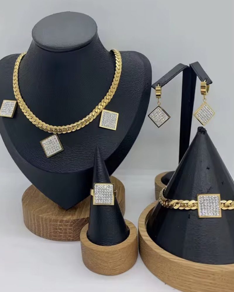 Jewelry set