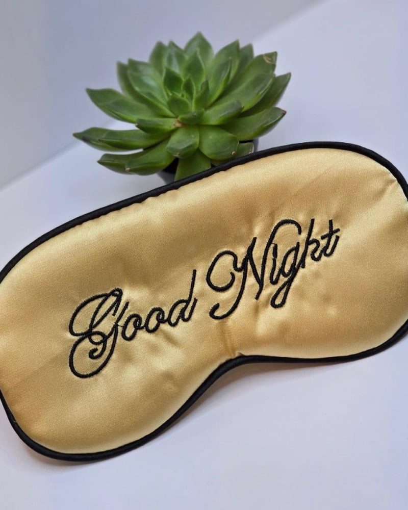 Sleeping mask