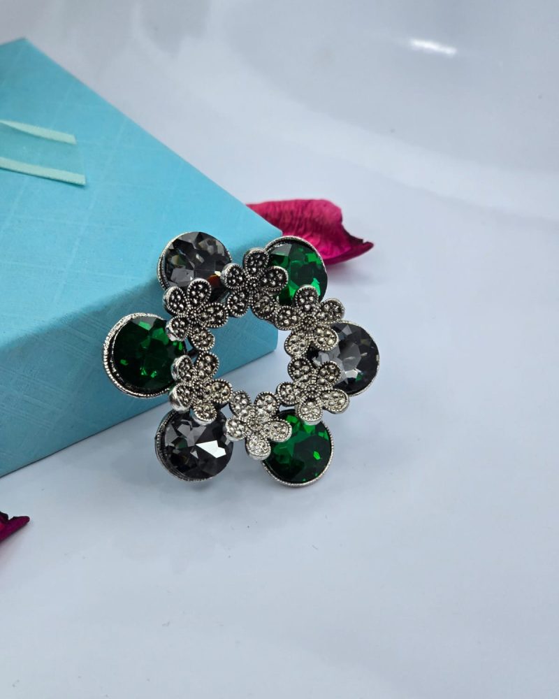 Brooch pin