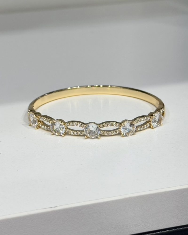 Gold stackable bangles