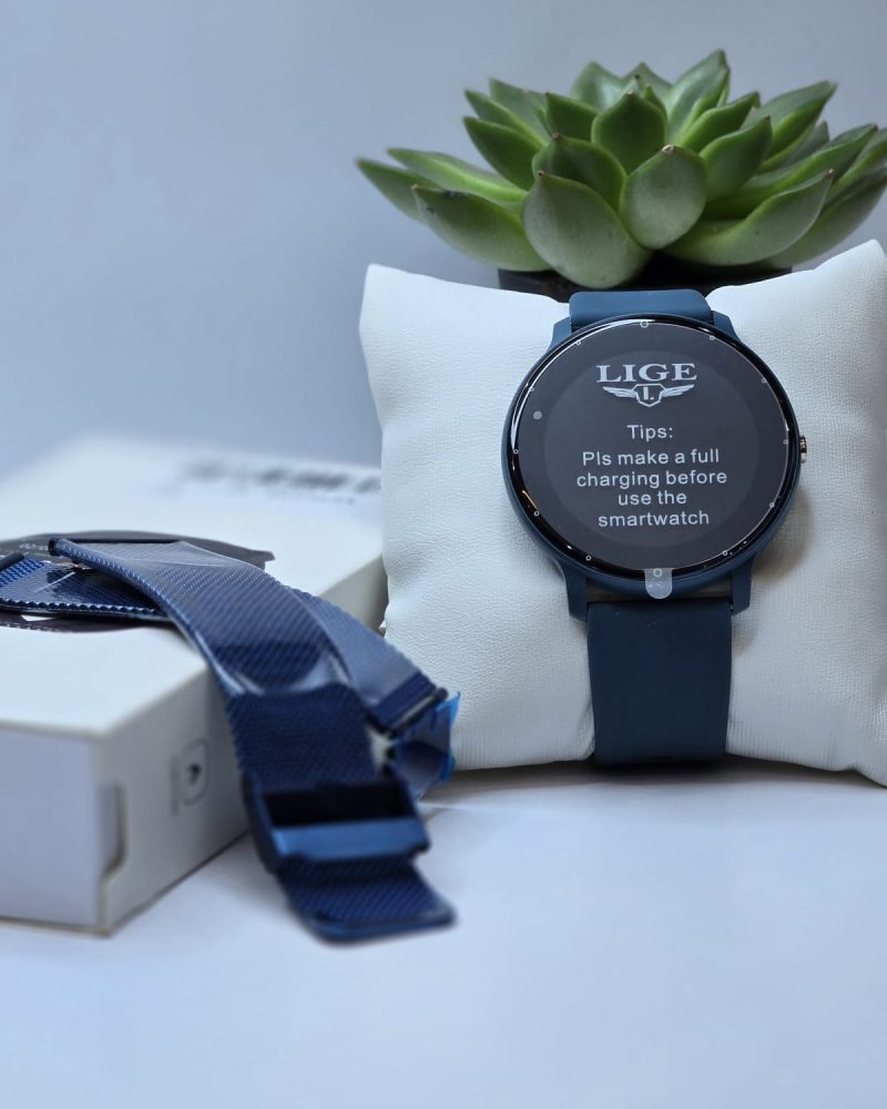 Fashion ladies smartwatch