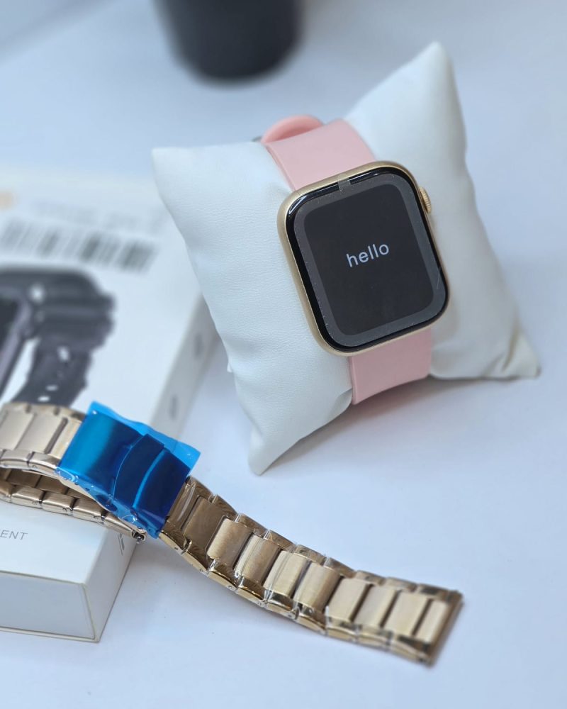 Fashion ladies smartwatch