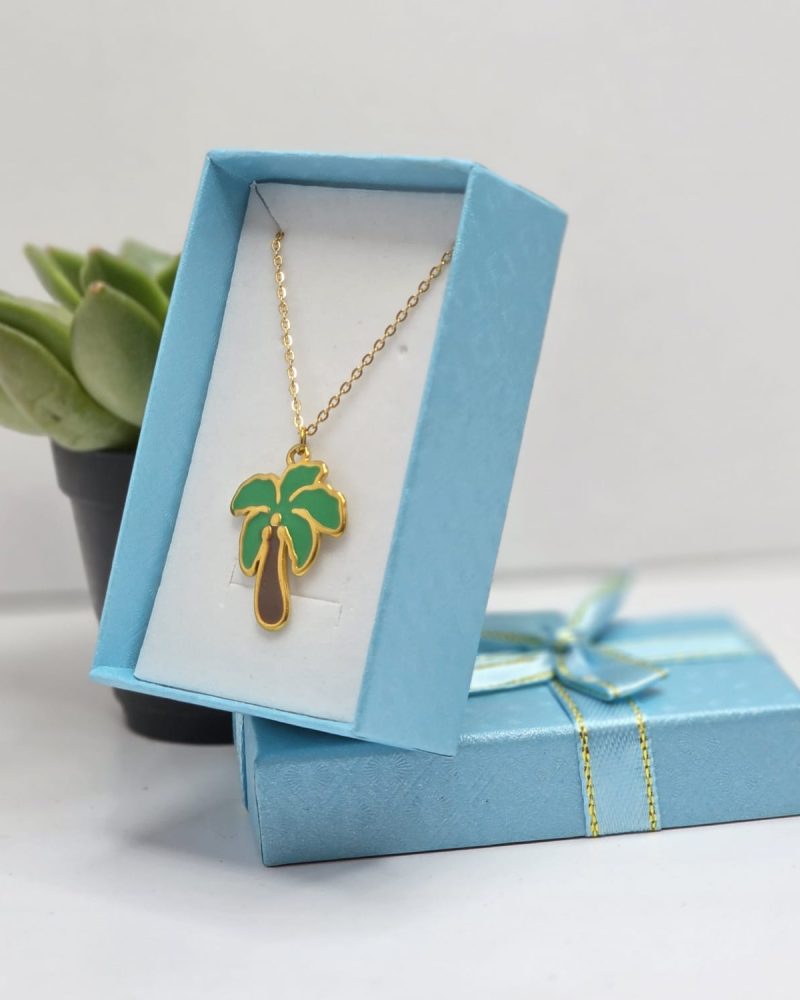 Gold necklace