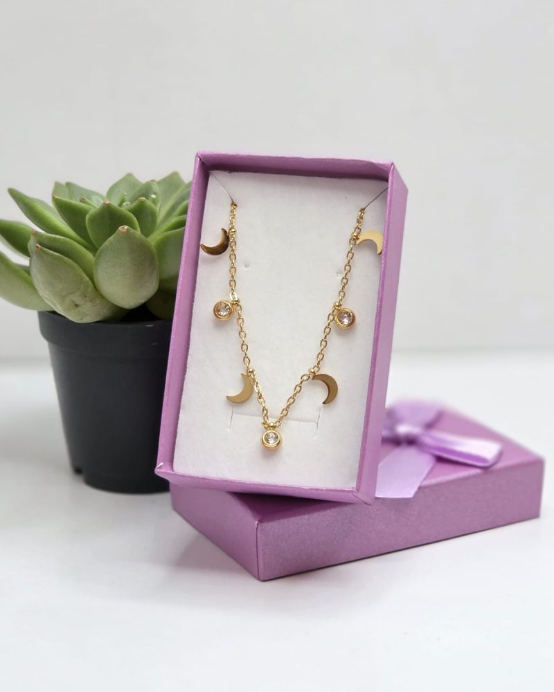 Gold necklace