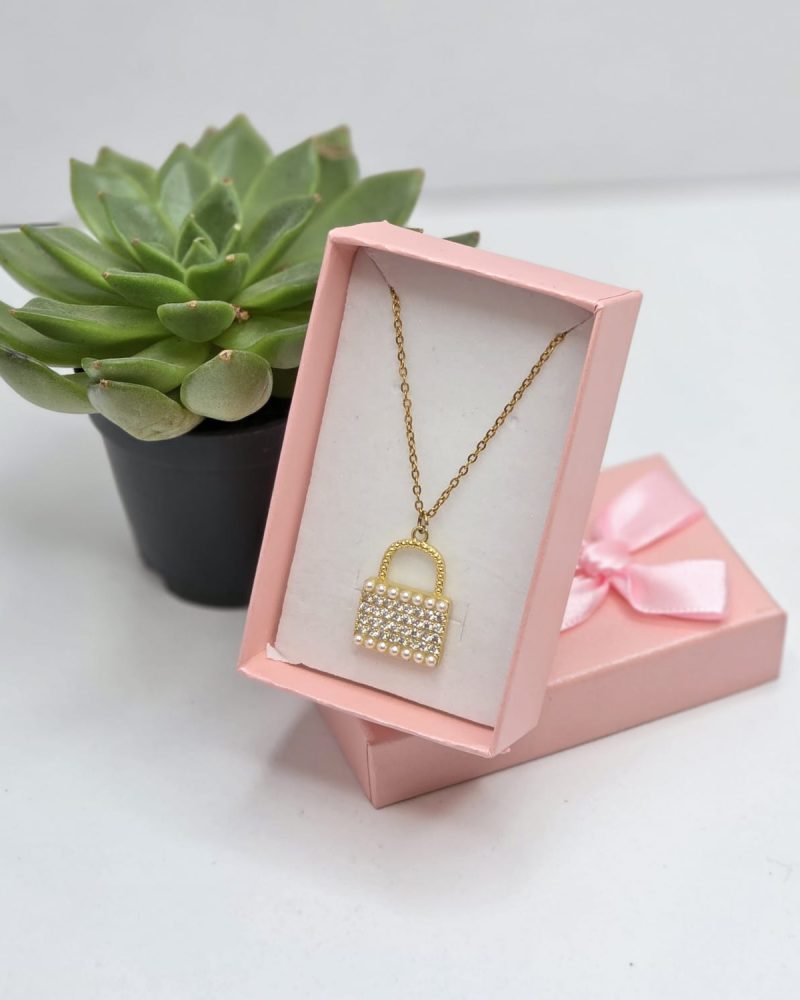 Gold necklace