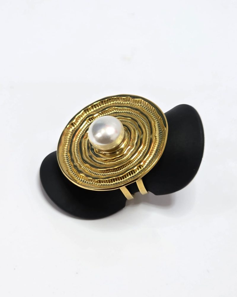 Gold rings